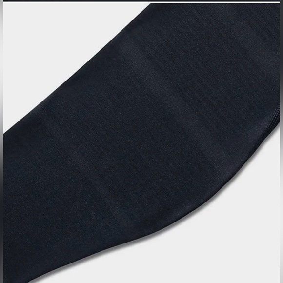 Nike Black Performance Leggings with Elastic Waistband - Picture 7 of 13